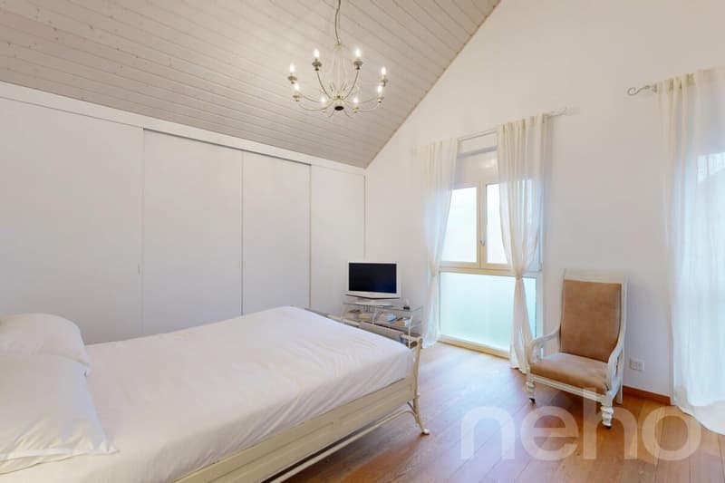 Il privilegio di una villa pensata per il benessere (11)