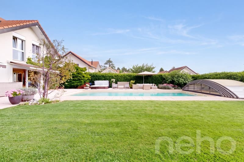Il privilegio di una villa pensata per il benessere (1)