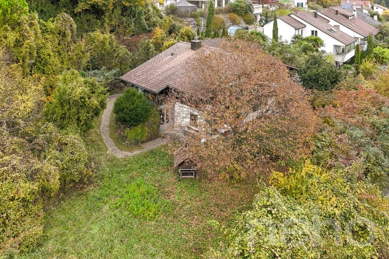 Terreno edificabile attraente in una posizione soleggiata (2)