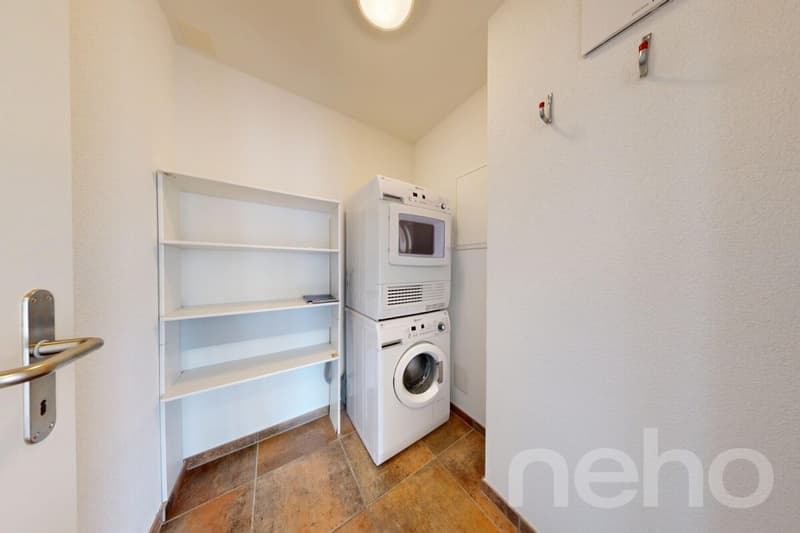 Grosse und helle Wohnung mit Weitsicht in Ipsach (9)