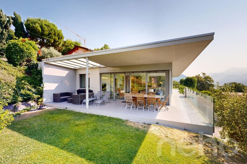 Spacious contemporary villa with panoramic views in the heart of Valais (9)
