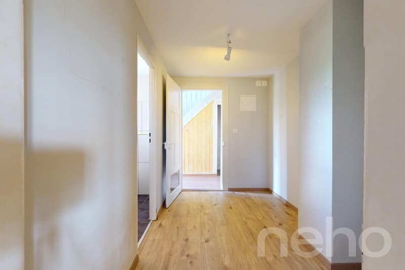 Two-family house in the green with 400 m² commercially usable shed (8)