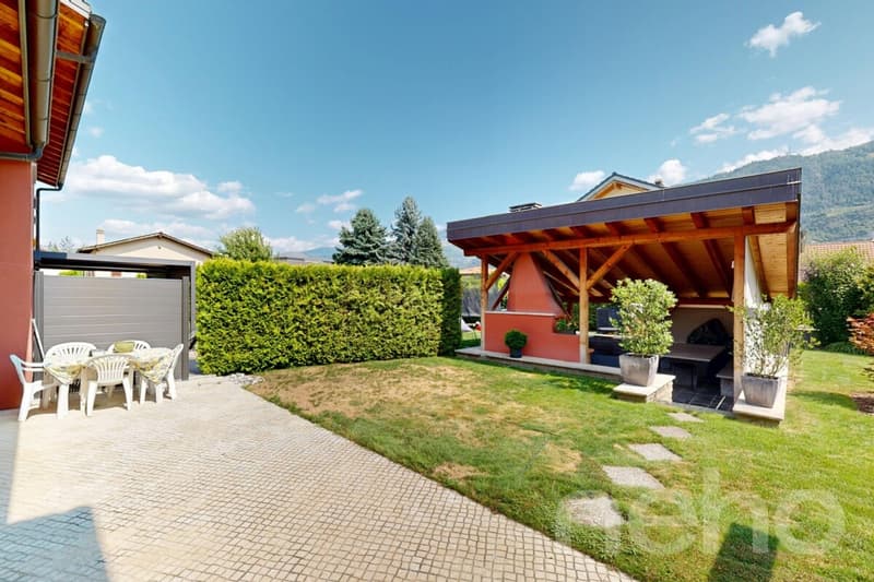 Casa di quattro locali con giardino privato (7)