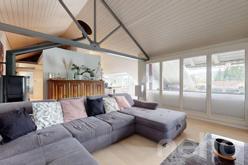 Exclusive 4.5-room attic apartment with a dreamy view of the Rhine (11)