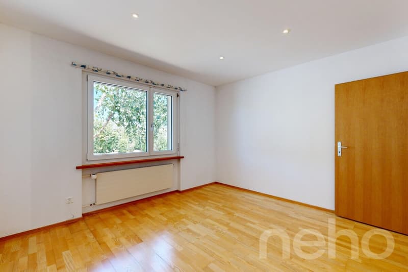 Exclusive living with wellness and fitness area in Derendingen (7)