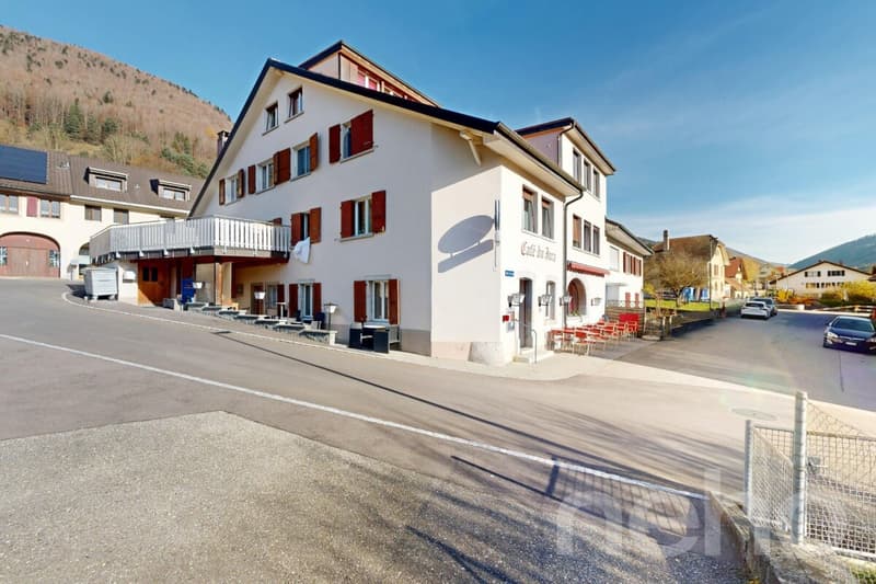 Mixed building in Péry (12)