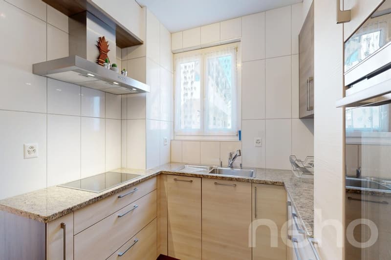Casa ad Aigle con 2 appartamenti, vista libera e grande potenziale (10)