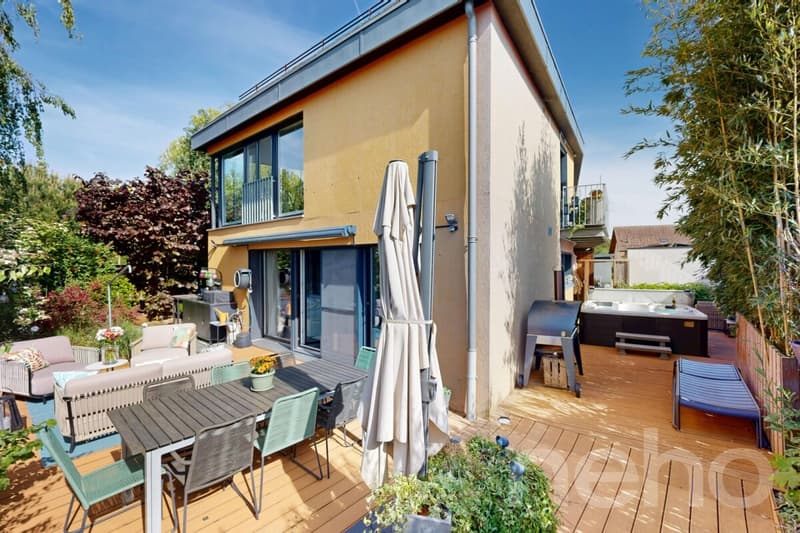 Architect's house with independent studio in an intimate setting (9)