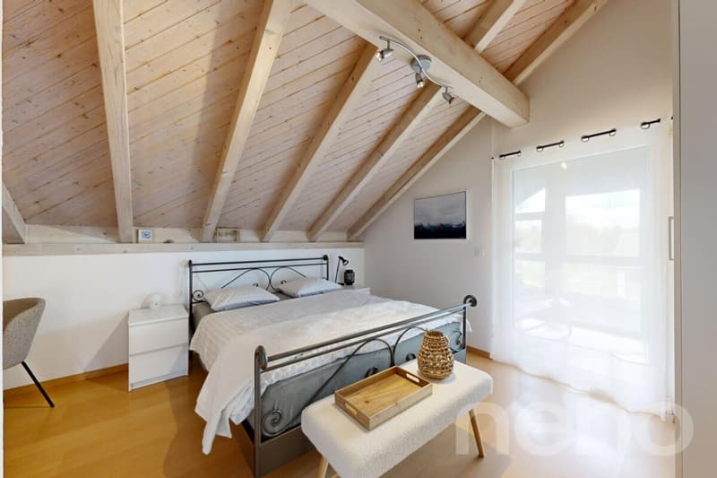 Prächtige 220 m² Villa mit Pool (8)
