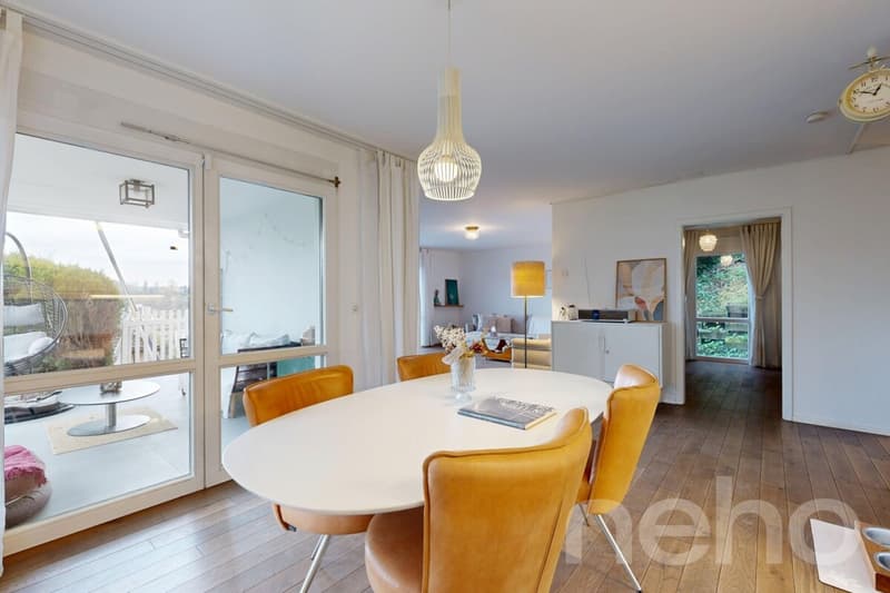 Einfamilienhaus mit Panoramaaussicht und Gartenparadies in Ebikon (5)