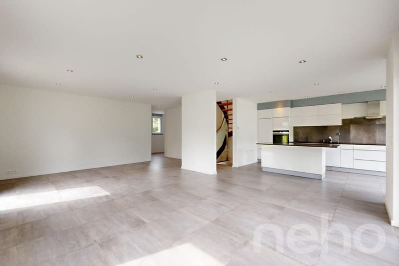Maison familiale ? 185 m² et vue panoramique sur les montagnes (4)