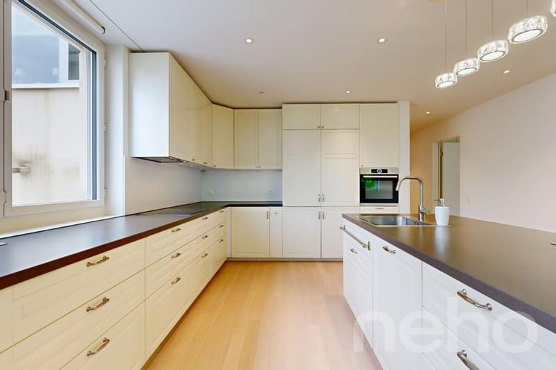 Zentral wohnen mit Stil: 4.5-Zimmer-Wohnung mit zwei Terrassen (2)