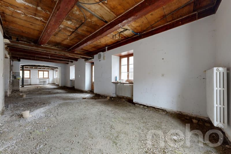 Investitionsgebäude - Möglichkeit, 5 Einheiten für 360m2 Nettofläche zu schaffen (1)