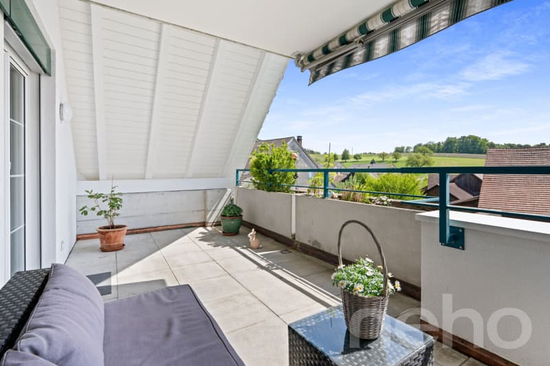 Helle 5.5-Zimmer-Dach-Maisonette-Wohnung mit Ausblick (8)