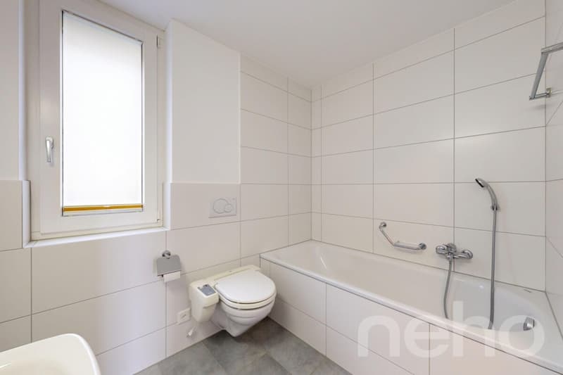 Moderne 5.5-Zi.-Wohnung mit Weitsicht und Balkon - Wil SG (12)