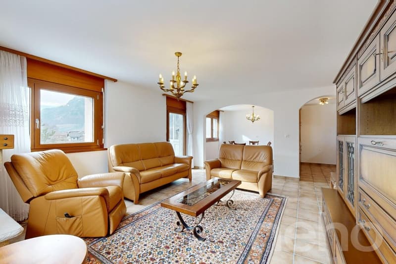 Exclusif: Lumineux appartement traversant de 3 chambres (3)