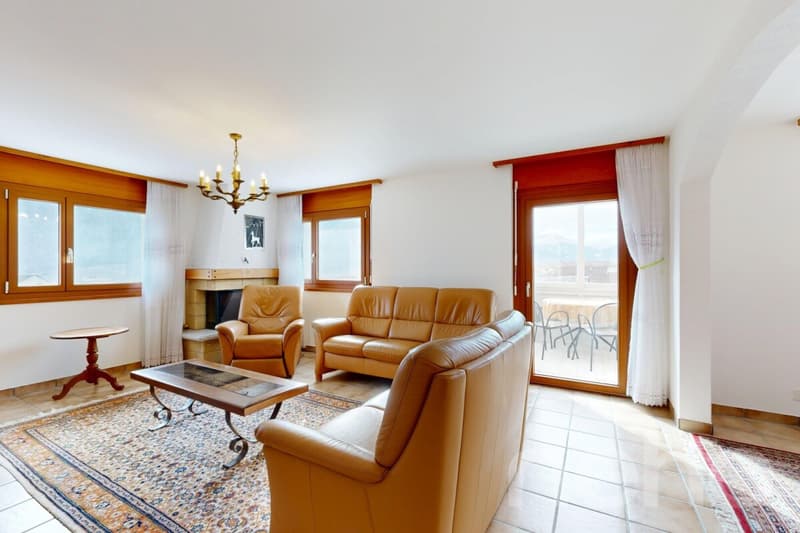 Exclusif: Lumineux appartement traversant de 3 chambres (1)