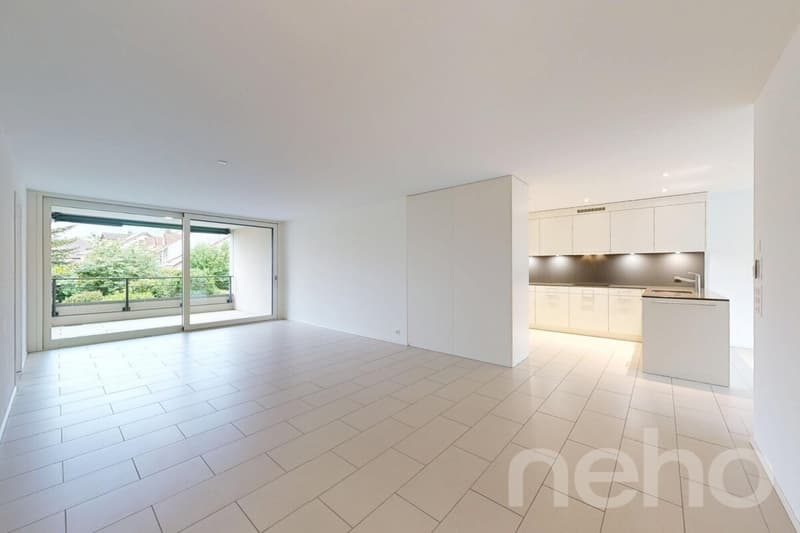 Moderne 4.5-Zimmer-Wohnung mit grosszügigem Wohnkonzept (1)