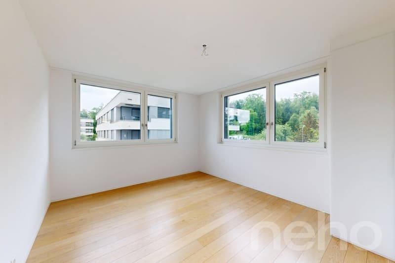 Moderne 4.5-Zimmer-Wohnung mit grosszügigem Wohnkonzept (4)