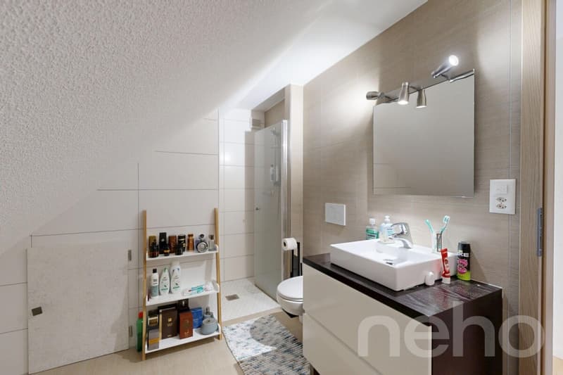 Immeuble avec excellent Rendement Entièrement Rénové ! (8)