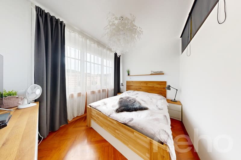 Exceptional 186 m² loft: unique volumes and total modularity (11)