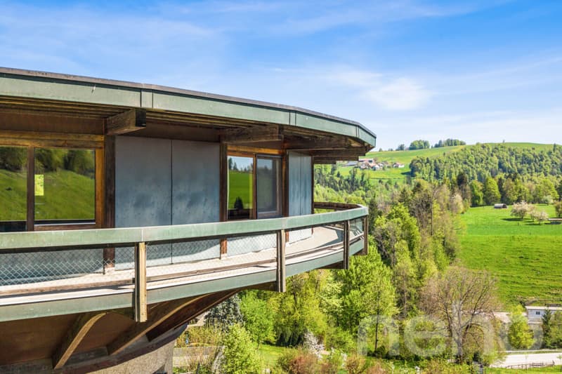 Living in a roundhouse. Architecture, nature, and tranquility in Neuheim (11)