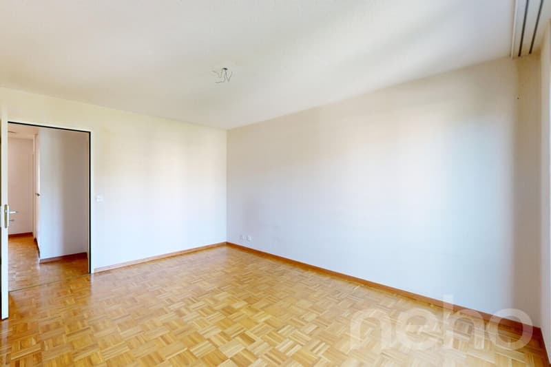 Prilly | Hellwohnung mit 4.5 Zimmern und großem Potenzial (8)