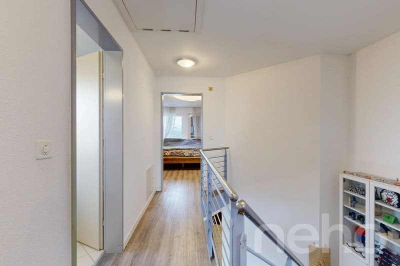 Zuhause ankommen: Grosszügige Maisonettewohnung mit Terrasse (9)