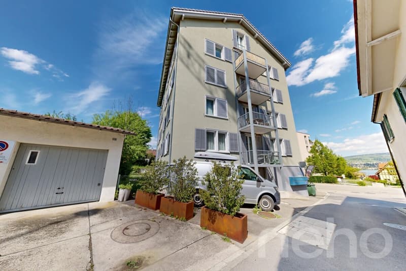 Appartement rénové avec balcon et proximité du lac (12)