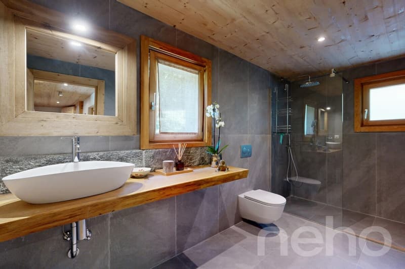 Esclusivo: magnifico chalet di 2 appartamenti (9)