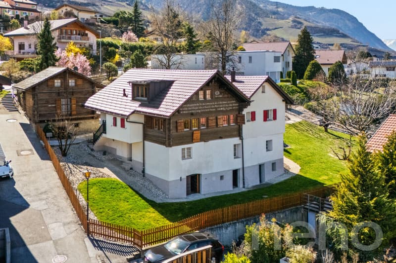 Ensemble immobilier d?exception Maison d'architecte + Raccard + locaux (3)
