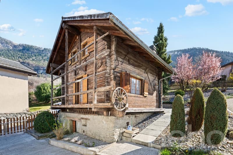 Ensemble immobilier d?exception Maison d'architecte + Raccard + locaux (11)
