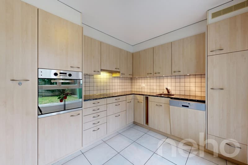Family-friendly 4.5-room apartment with garden (2)
