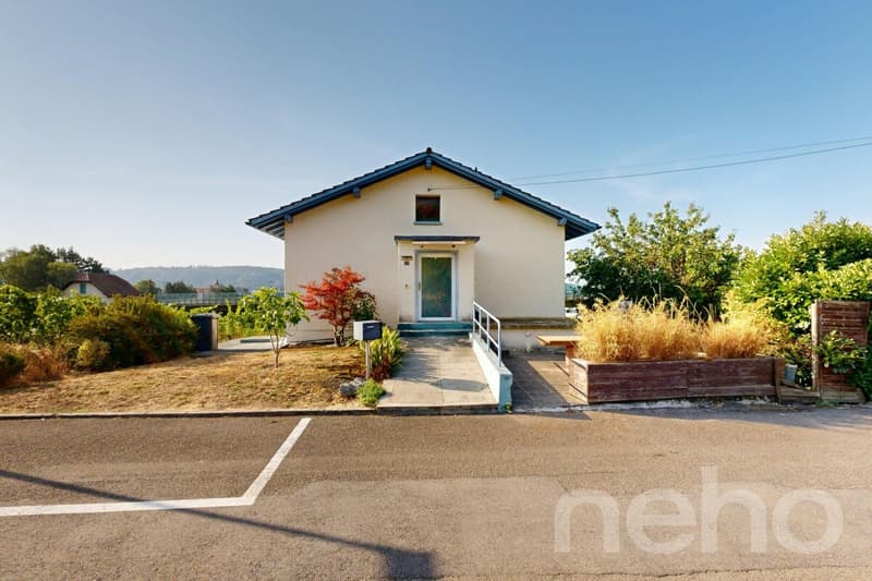 Casa 5.5 locali a Landeron con vigneti e grande potenziale (1)