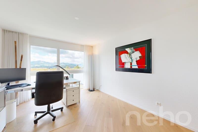 Appartement luxueux 4.5 pièces avec une vue imprenable et inoubliable (4)
