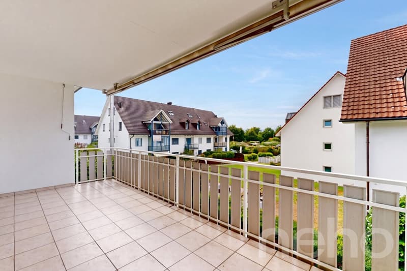 Appartement lumineux 4.5 pièces avec balcon sud à Volketswil (10)