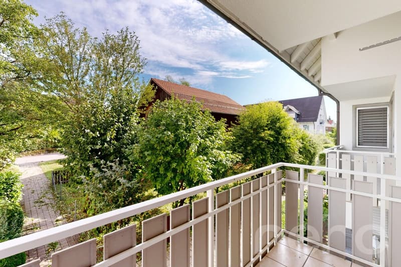 Appartement lumineux 4.5 pièces avec balcon sud à Volketswil (11)
