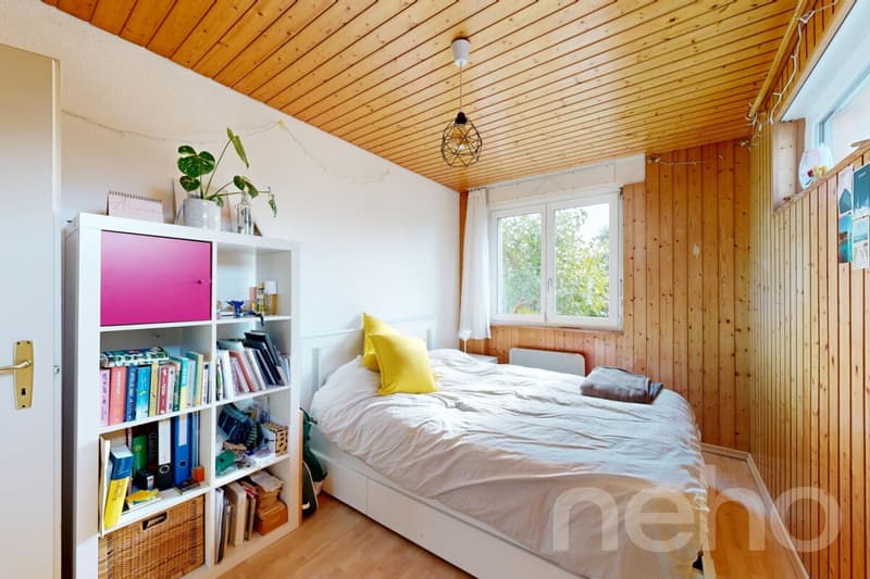 Bright Family House with Garden and Potential for a Studio (9)