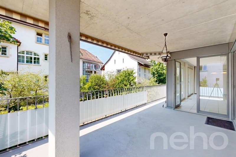 Grosszügige Eigentumswohnung mit 27 m² Balkon an ruhiger Wohnlage (11)