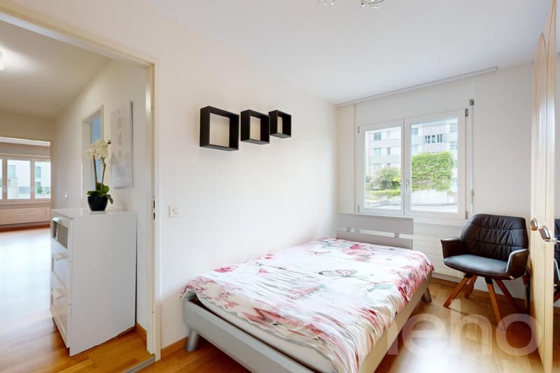 Spacious 4.5-room apartment with great potential in a quiet location (10)