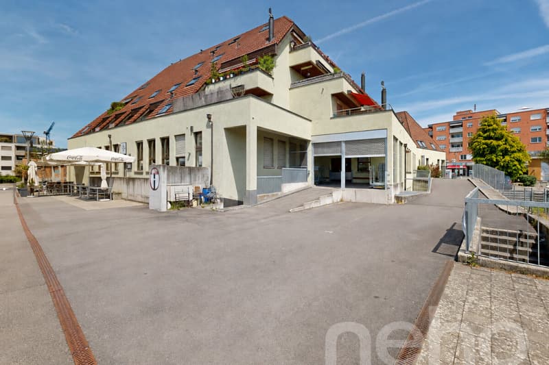 Grosszügige 4.5-Zimmer-Wohnung mit Cheminée, Balkon & Ausbaupotenzial (11)