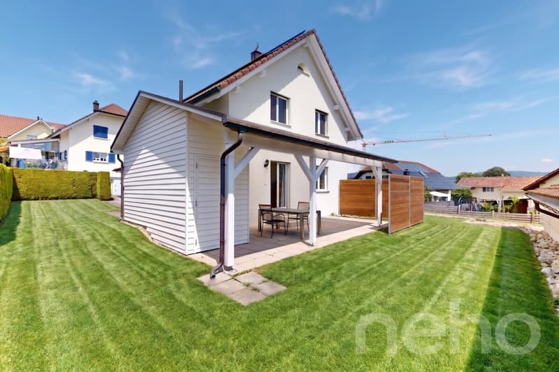 Stilvoll wohnen mit moderner Energie - 5.5-Zimmer-Einfamilienhaus (2)