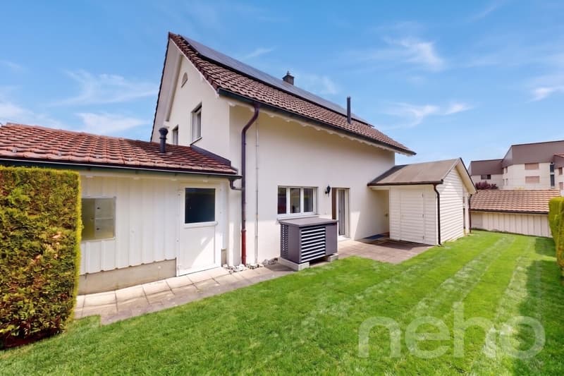 Stilvoll wohnen mit moderner Energie - 5.5-Zimmer-Einfamilienhaus (12)
