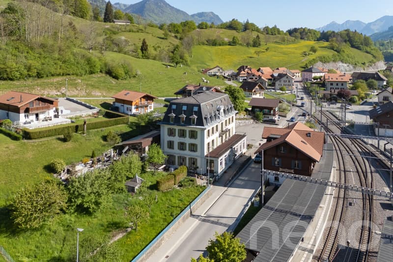 Character hotel with strong development potential (4)