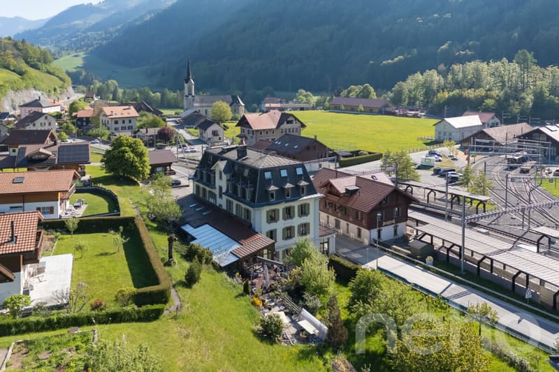 Character hotel with strong development potential (5)
