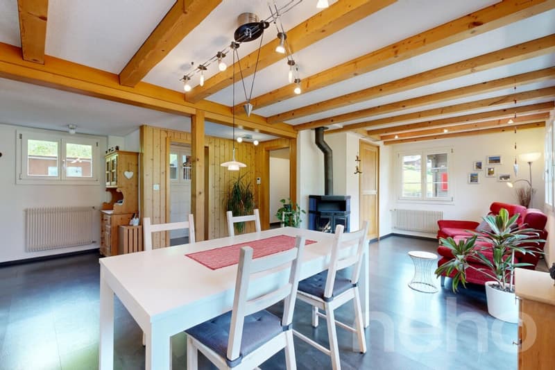 Familiäres Wohnen mit Einliegerwohnung und Bergpanorama (5)