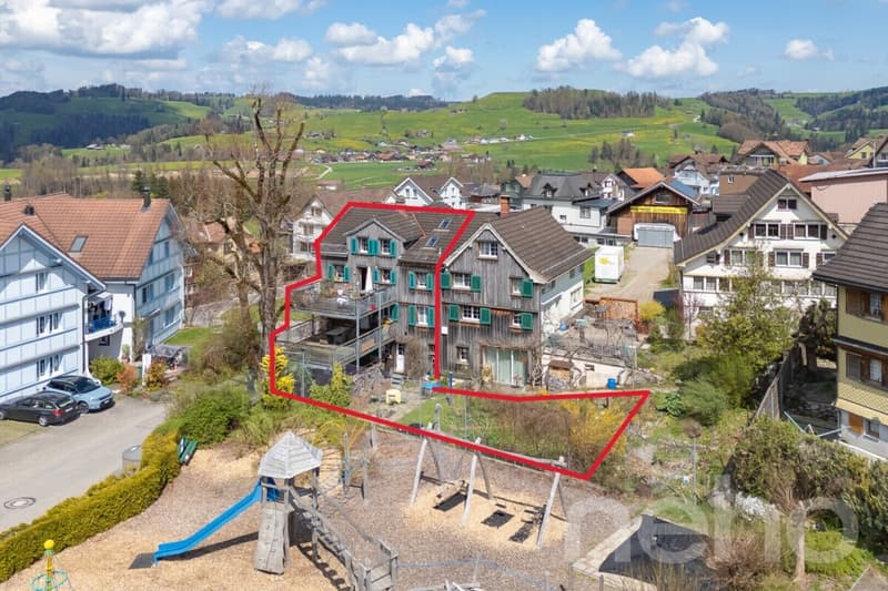 Vielseitige Liegenschaft mit Einliegerwohnung in idyllischer Naturlage (1)