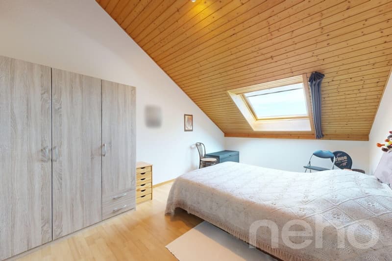Appartement familial de 5,5 pièces et 157 m² avec cheminée et garage (7)