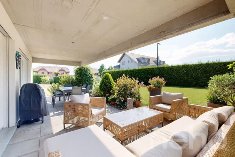 3 pièces en excellent état avec très grand jardin (2)