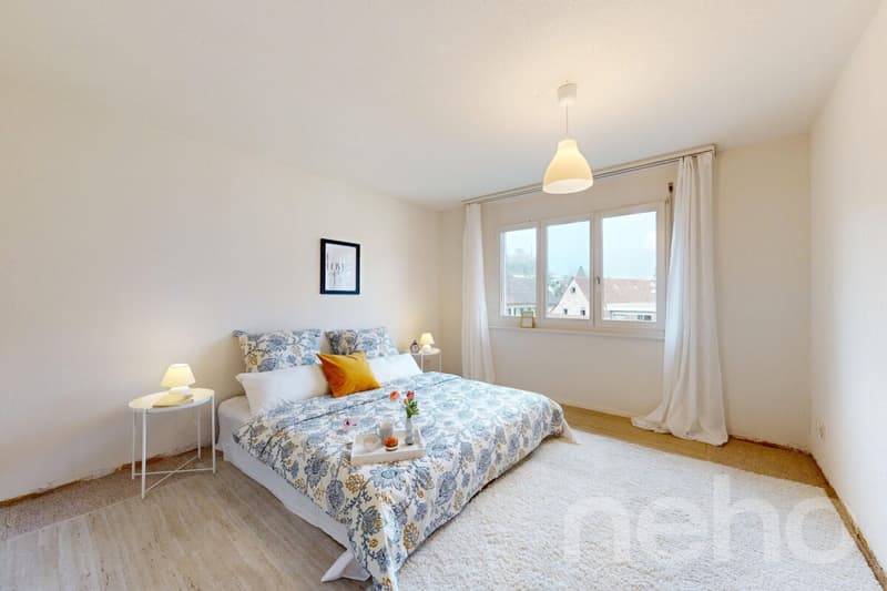 Lichtdurchflutete 5.5-Zimmer-Dachmaisonette mit Galerie und Balkon (7)